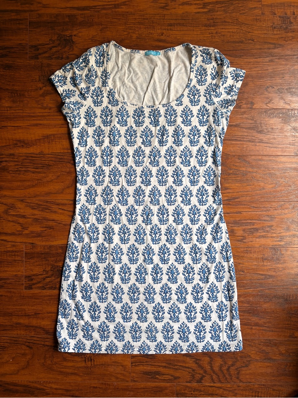 J McLaughlin t shirt dress